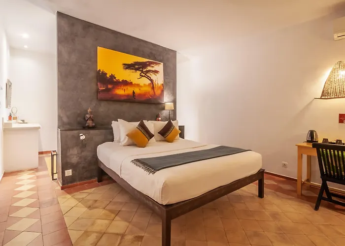Отель Maison 557 3*